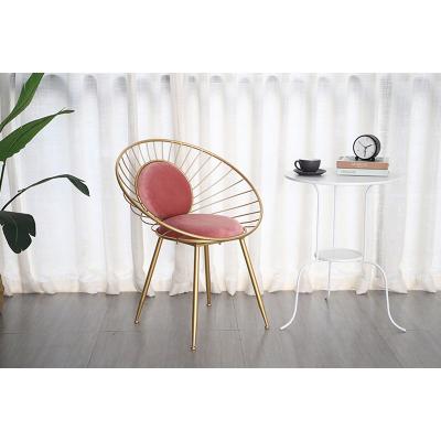 China Classic Storage Makeup Salon Chairs Shell Shape Garden Wedding Metal Chairs Bed Room Furniture Metallic Furniture Sets With Velvet for sale