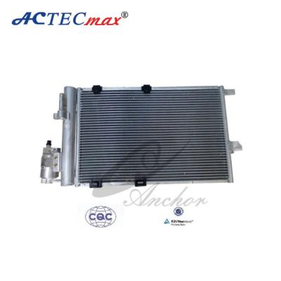 Chine Condensateur automatique à C.A. de flux parallèle pour FORD FOCUS épaisseur de 16mm/de 18mm/de 22mm à vendre