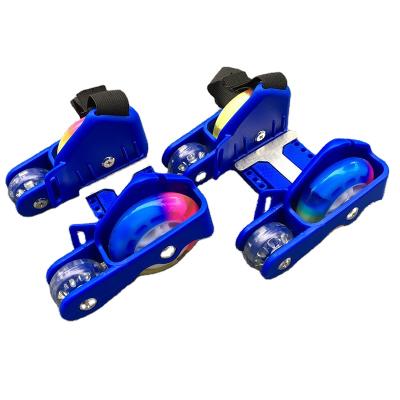 China Outdoor /indoor toys Windfire Roller Skates Adjustable Four Wheel Roller Skating Wheels Instant Reinforced Hot Shoes for sale