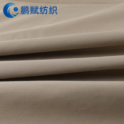 China Waterproof In Stock 65 Polyester 35 Cotton 112gsm Plain Popline Printing TC Fabric For Medical Pack Uniform Shirt for sale