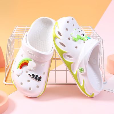 China Other Kids Summer Beach Slides Custom EVA Croc Slippers For Boy And Girls Wholesale Kids Fashion Outdoor Cartoon Clogs Sandals for sale