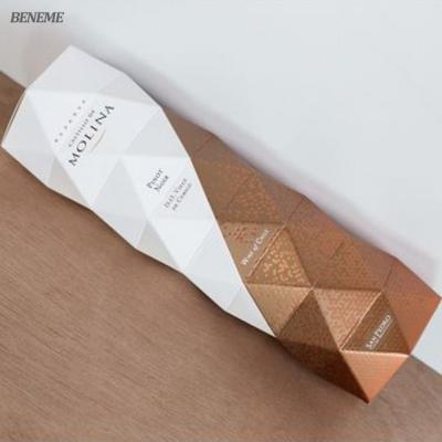 China Creative Origami Recyclable Clever Manufacturing Luxury Red Wine Packaging Boxes for sale