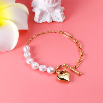 China Girls CLASSIC 18k Gold Pendant Half Pearl Half Heart Chains Jewelry Stainless Steel Promotional Bracelets for sale