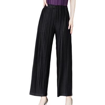 China Anti-wrinkle spring new women's pencil pants 2021 wind direction pleated pants solid color slim loungewear for sale