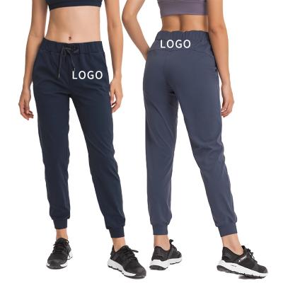 China Breathable Women Camouflage Lightweight Joggers Pants With Pockets Super Soft Quick Dry Workout Running Sweatpants for sale