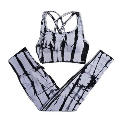 China Breathable Five Colors Stylish Tie Dyed Sport Gym Wear Set Seamless Breathable Cloth Women Fitness Yoga Set for sale