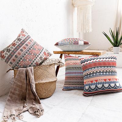 China Fashion Anti-Static Design Woven Vintage Cushion Covers Home Farmhouse Sofa Bed Boho Throw Pillow Bohemian Pillow Case for sale