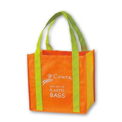 China Promotional Small Non Woven Tote Bags With Cross Stitching Handle for sale