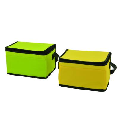 China 6 Can Polyester Insulated Cooler Bags , Promotional Bottle Cooler Bag for sale