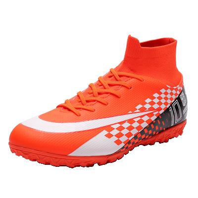 China Broken nail football shoes high top hot outdoor non-slip nail football shoes high top fashion trend long sale soccer shoes for sale