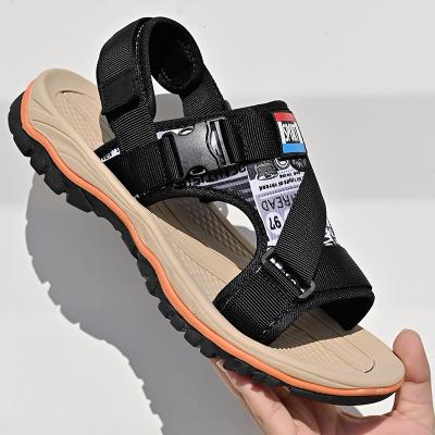 China Fashion Breathable Hot Sale Breathable Slip Resistant Vacation Summer Beach Sandals For Men for sale