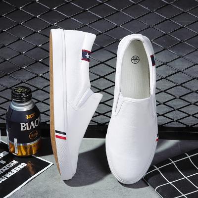 China Fashion Trend Wholesale Fashion Couples Laceless Skateboarding Cheap Casual Canvas Shoes for sale