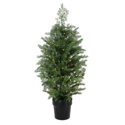 China PVC PE Pine Needle Mini Snowing Christmas Tree Tabletop Christmas Tree For Christmas Table Decoration for sale