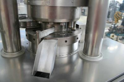 Chine Machine rotatoire simple 60kn de compression de comprimé de puissance de haut débit pour le laboratoire à vendre