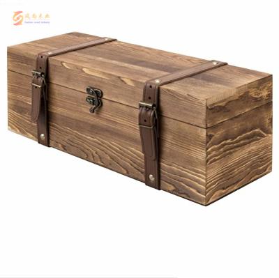 China Handmade Elegant Wooden Wine Packaging Gift Box With Leather Buckle Wooden Wine Box for sale