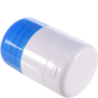 China Portable Plastic 2 in 1 Plastic Pill Crusher Travel Pill Splitter Cutter with 3 Compartment Pill Box for sale