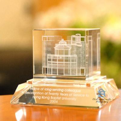 China China modern design souvenir gift building model engraved 3d photo crystal cube latest cheap crystal cube for home office decoration for sale