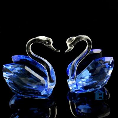 China China Design Crystal Animal Sculpture Wholesale Exquisite Blue Crystal Swan Pair For Wedding Souvenir Gifts for sale