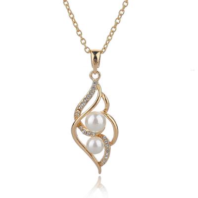 China CLASSIC Hot Sale Fashion Pearl Necklace Cheap Luxury Jewelry Imitation Pearl Necklaces For Women for sale