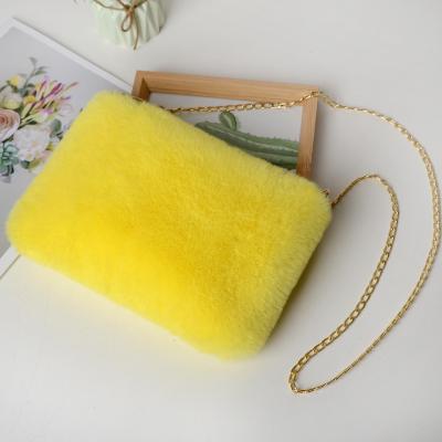 China Fashion Lady Soft Fur Handbags Women Soft Plush Bags Faux Fur Cuts Warm Fuzzy Crossbody Bags Girls Fur Plush Cross - Body Purses for sale