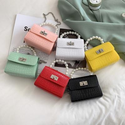 China Fashionable Messenger Bags Joyie Alligator Pattern Jelly Purse Colorful Kids Mini Bags For Girls Pearl Top Hanldle Handbags 2021 Fashion Jelly Bag for sale