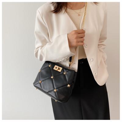 China Women's Handbags Women's Bags Square Leather Bags Elegant Female Handbag PU Chain Lock Shoulder Leather Messenger Small Handbags for sale