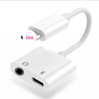 China Earphone PC Audio Splitter 2 In 1 Audio Adapter Charging Earphone Cable For Iphone Aux Jack Headset Lighting 3.5mm To Headphone Splitter for sale