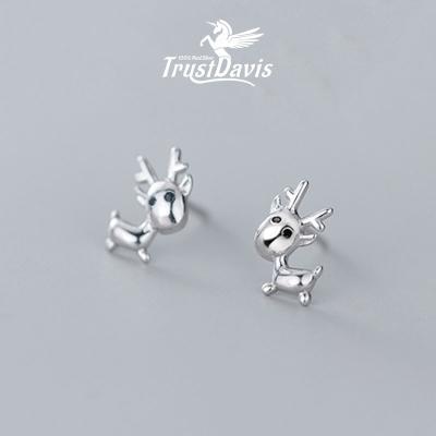 China TrustDavis FASHIONABLE 2021 New Fashion Personality Solid 925 Sterling Silver Christmas Gifts Mini Female Elk Stud Earrings F232 for sale