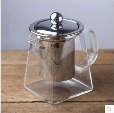 China Sustainable Low price Heat Resistant Borosilicate Transparent Glass Teapot With Infuser for sale