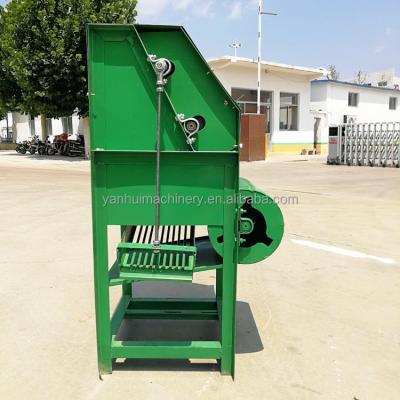 China Factory Agriculture Machinery Equipment Peanut Harvester Peanut Picking Machine for sale