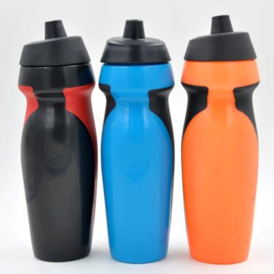 China Sustainable Bulk Items 600ml Clear Plastic Sports Water Drink Bottle With Rubber Grip for sale