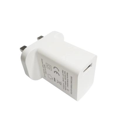 China Fanshion CE/UKCA Certified UK Plug 3 Pin USB Charger 5v 3a Wall Adapter AC Main Transformer 15w for sale