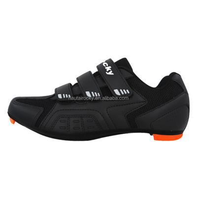 China Newly SPD Sports Active Design Customized Lock Cleats Unisex Brakes Bicycle Road Bike Carbon Cycling Shoes for sale