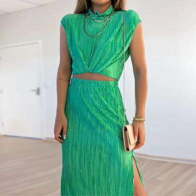 China 2023 New Pressed Pleated Half High Neck Short Shirt High Waist Slit MID-Length Skirt Two-Piece Suit Set for sale