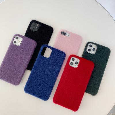 China Cute High Quality Anti Swipe Fashion Luxury Fur Phone Case For Apple Iphone 11 pro Max Case Cover for sale