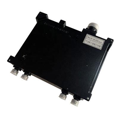 China Telecom Networks 4 Way RF Power Combiner DIN-F Port 698-2700MHz Dual Band Diplexer Combiner for sale