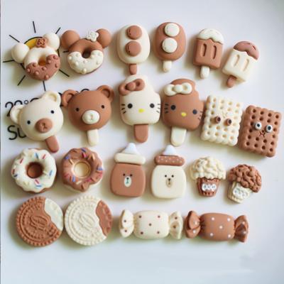 China Europe Simulation Resin Cake Bear Lollipop Candy Food Cabochons Decoration Diy Mobile Phone Case Food Accessories for sale