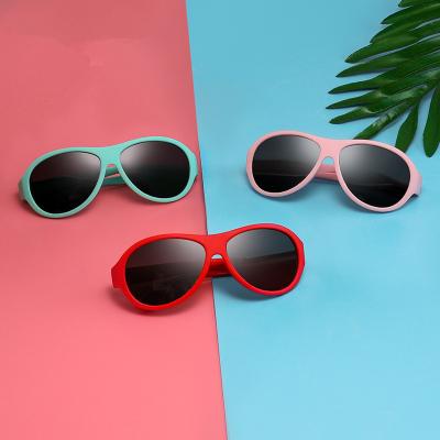 China daily & Retro Cartoon UV400 Comfortable Silicone Child Safety Polarized Sunglasses for sale