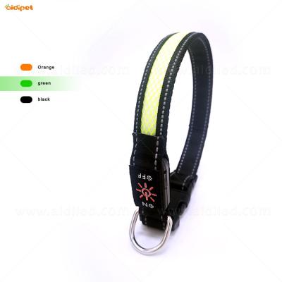 China Reflective Wholesale Custom Glow Private Label Dog Collars Buckles Pet Products Dog Led Light Dog Collar for sale