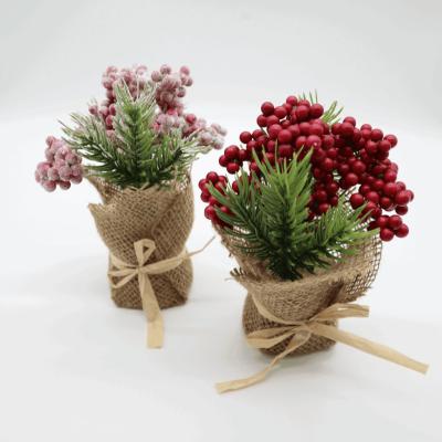 China Beautiful Home Christmas Colorful Berry Pot For Christmas Day Christmas Artificial Flower Decoration for sale