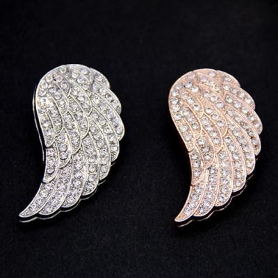 China High Quality Angel's Wings Magnet Clasp Brooch Clothing Anti-glare Decoration Muslim Scarf Buckle Silk Buckle for sale