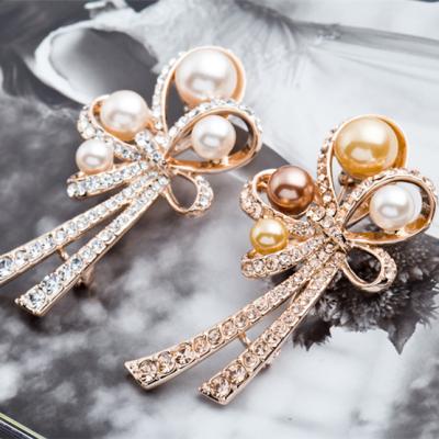 China New design pearl brooch high quality women's coat dual-function accessories for sale