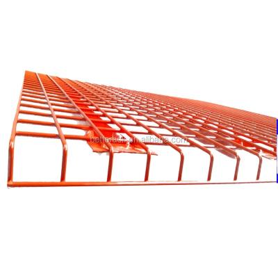 China Corrosion Protection Warehouse Storage Pallet Rack Heavy Duty Wire Mesh Decking for sale