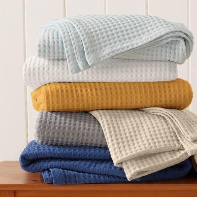 China Anti-pilling Super Soft Season Layering 100% Cotton Waffle Weave King Queen Size Thermal Blanket for sale