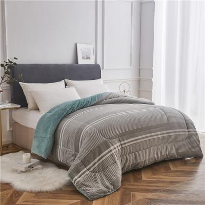 China Cool OEKO-TEX Certified Custom Soft 100% Cotton Flannel Comforter Filled Recycled Polyester Comforter for sale