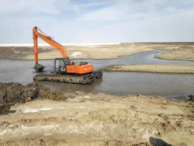 China Diesel Engine Amphibious Pontoon , Mini Excavator Tracks Crawler Excavator Type for sale