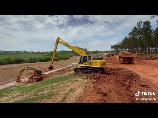 long reach boom with tilt bucket