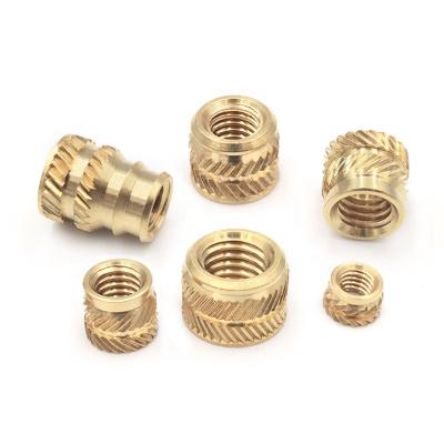 China Insert knurled nuts brass hot melt Inset nuts heating molding copper thread Inserts nut à venda