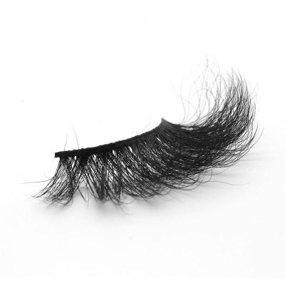 China 3D Layered Natural Soft Blooming Black Mink Eyelashes 30mm Popular Private Label Woman Beautiful for sale