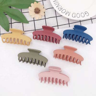 China 2021 Strong Banana Hair Claws Matte Claw Clip Frosted Plastic Plug Korean Fashion Statistical Non-slip Hair Claw for sale